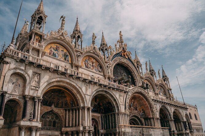 Small-group Saint Marks Basilica Priority Access - What You Can Expect: A Detailed Breakdown of the Itinerary