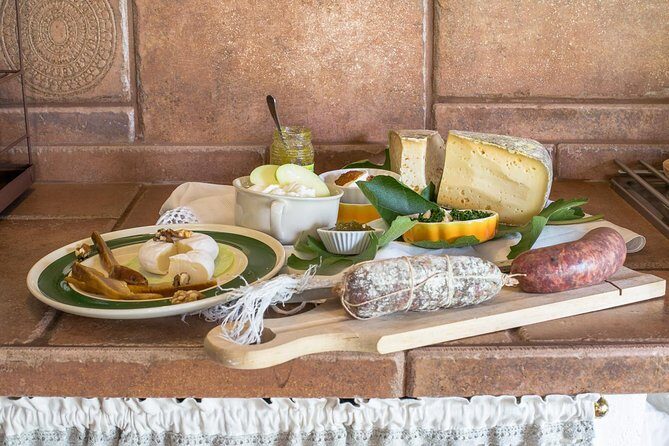 Small-group Street food tour in Viareggio - Why It’s Special