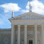 Small-Group Vilnius Half Day City Tour - Analyzing the Tour’s Value