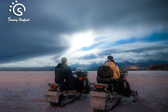 Snowmobile Safari into Arctic Wilderness - The Guides and Service