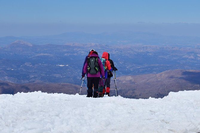 Snowshoe hiking in Sierra Nevada (Granada) - What to Expect on the Day