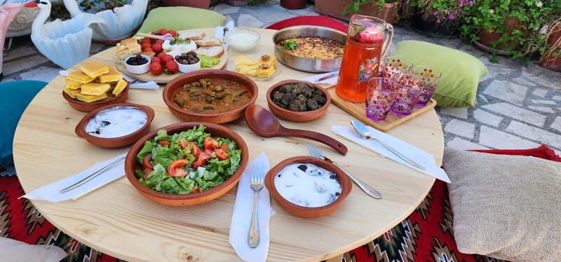 SOFRA - traditional dining - What to Expect: A Deep Dive into the Experience