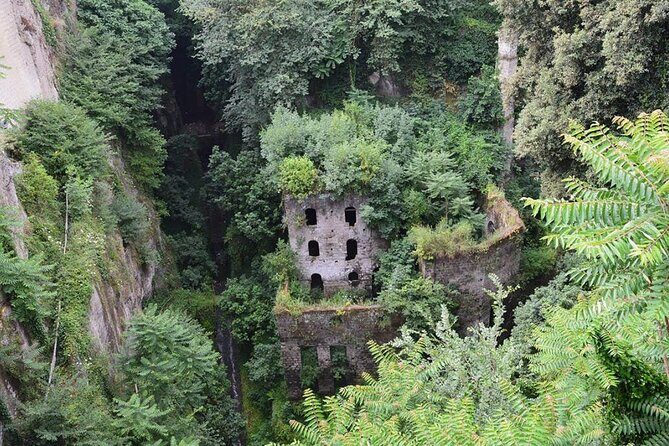Sorrento Walking Tour & Limoncello Tasting - The Cloister of San Francesco: A Quiet Gem