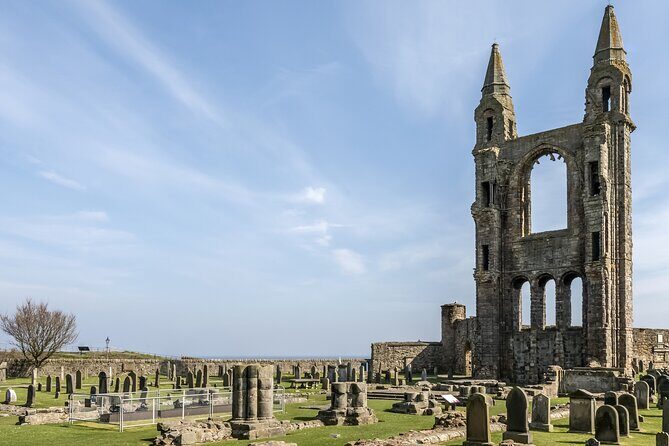 St Andrews and Dundee Small-Group Tour from Aberdeen - St Andrews: History, Golf, and Coastal Charm
