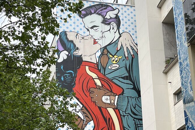Street Art tour of the most beautiful frescoes in Paris! - What to Expect at Each Stop