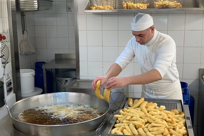 Street food tour of Catania by night - Practical Considerations and Tips