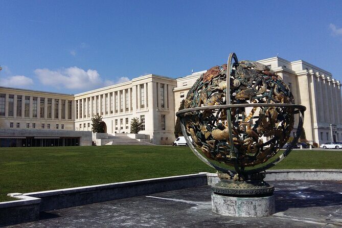 (STTG04) - Sightseeing Cruise at Geneva with Wine and Aperitif - What You Can Expect on the Day