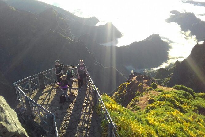 Sunrise Guided Hike PR1 Pico do Areeiro Pico Ruivo small group - Who Is This Tour Best For?