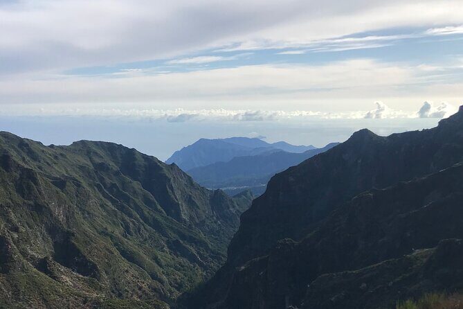 Sunrise Pico do Areeiro to Stairway to Heaven (Private) - What to Expect at Each Stop