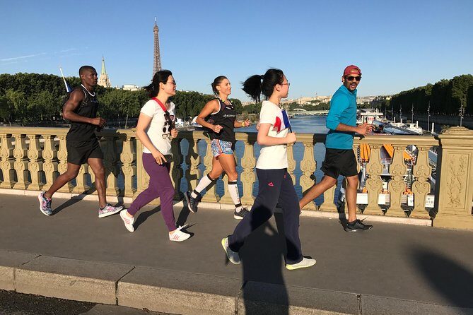 Sunrise Run & Sightseeing in Paris - Detailed Breakdown of the Itinerary
