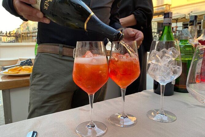Sunset Navigli Boat Tour in Milan with Optional Aperitivo - The Sum Up