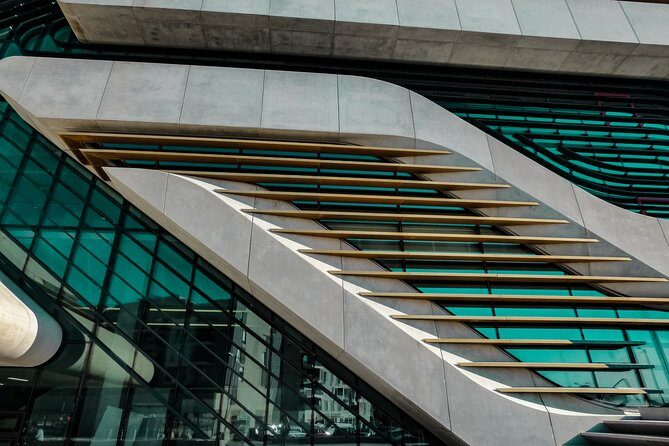 Surprise Walk of Montpellier with a Local - What to Expect from the Tour Experience