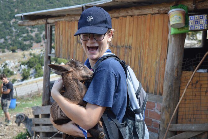 Sustainbable Cooking class, explore a mountainous village - Meeting the YiaYia: The Grandmother-Chef