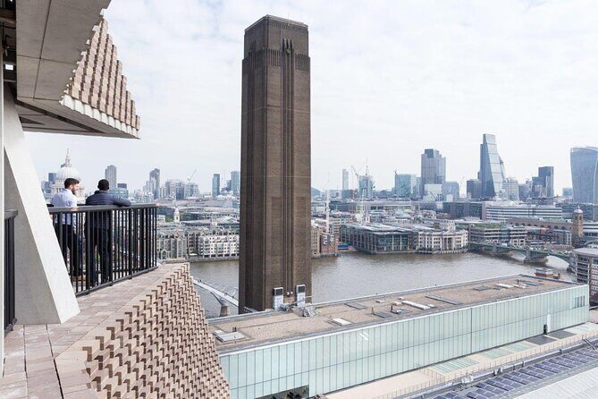 Tate Modern Official Discovery Tour - The Value of the Guided Experience
