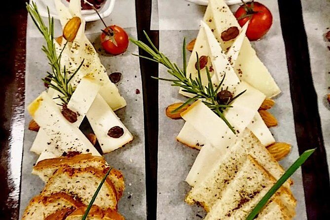 Tenerife Bodegas Monje Winery Tour with Wine and Cheese Tasting - Who will love this experience?