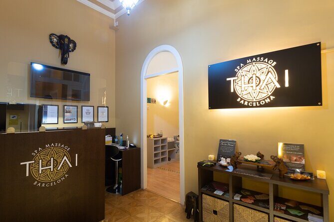 Thai Foot and Leg Massage 30 min in BARCELONA - Detailed Breakdown of the Tour Components