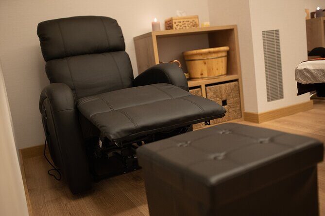 Thai Foot and Legs Massage of 30 min at THAI MASSAGE ALURA - The Experience: What to Expect