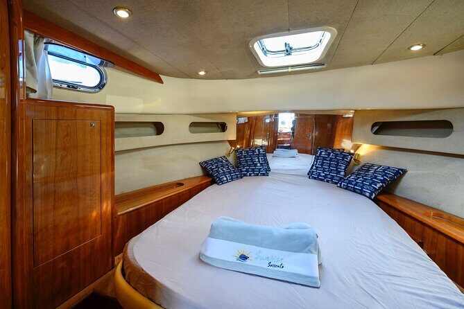 The 2 South gems: Capri and Positano Day Cruise - The Experience: Experience, Comfort, and Personalization