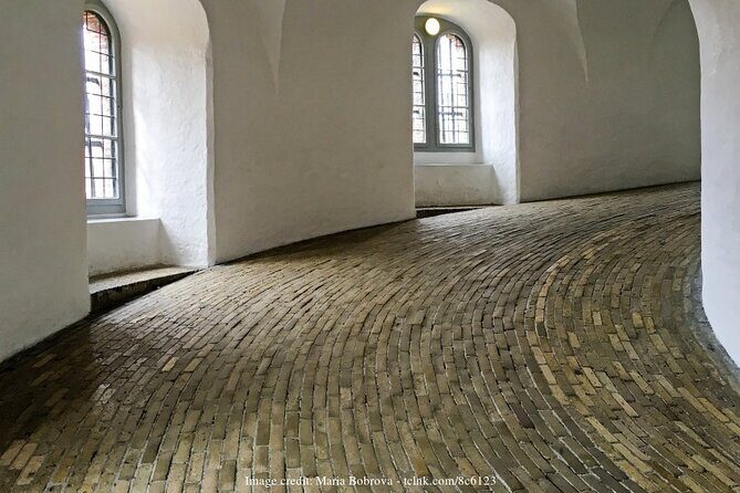 The Best of Copenhagen: Private Half-Day Highlights Walking Tour - A Breakdown of the Itinerary