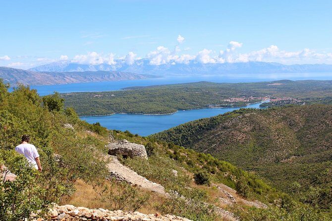The Best of Hvar Small Group with Wine Tasting and Local meal - Starting Out: From Hvar to the Heights of St Nicholas Hill