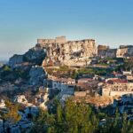 The Carrières de Lumières by bike for half-day - Key Points