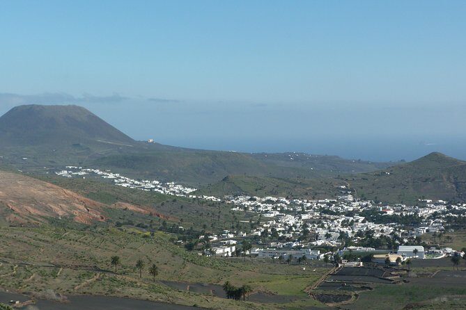 The Northern Cliffs & Valleys hiking tour - Authentic, Guided Exploration