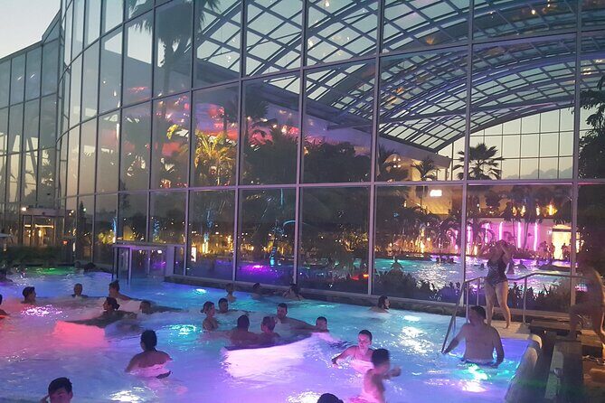 Therme-entrance ticket and transfer pick-up/drop-off Bucharest - Who Is This Tour Perfect For?