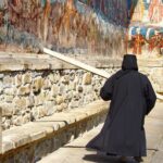 Three days tour of Iasi and UNESCO Painted Monasteries - Practical Tips and Considerations