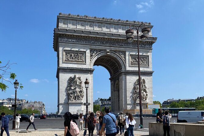 Time Saver Self-Guided Audio Tour to the Arc De Triomphe - Authentic Views and Practical Details