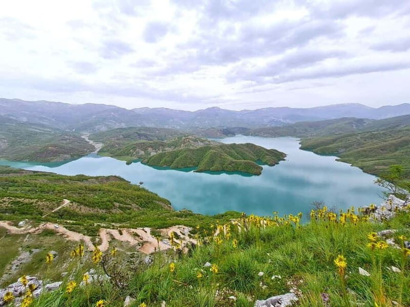 Tirana: Bovilla Lake Hiking Experience Half-Day Tour - Transport and Group Size