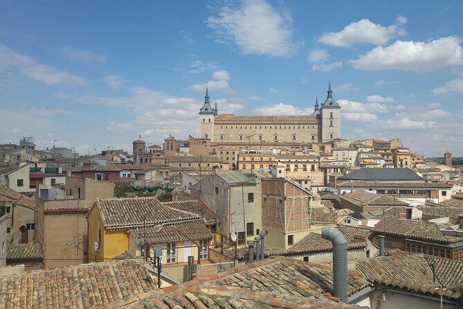 Toledo, Ávila & Segovia: Private Full-Day Tour from Madrid - Next Stop: Ávila, the Walled Medieval Fortress