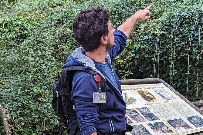 Tomb Hunting and Trekking Adventure in Sovana - Practical Details and What’s Included