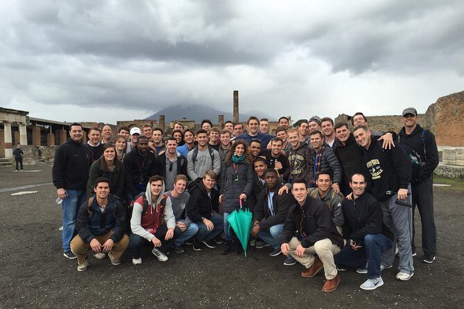 Tour in the ruins of Pompeii with an archaeologist - FAQs