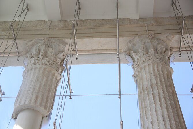 Tour in the ruins of Pozzuoli with an archaeolgist. - Authentic Insights from Reviewers