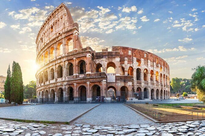 Tour of Gladiators Arena and Colosseum with Imperial Forum - An In-Depth Look at the Tour Itinerary
