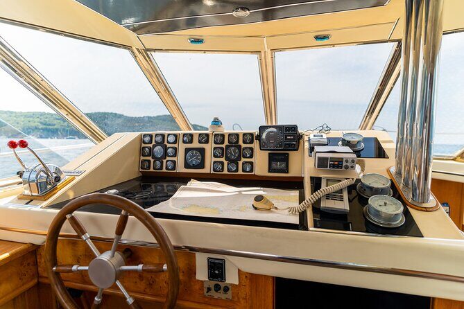 Tour of Ischia in Private Yacht - Practical Insights and What to Expect