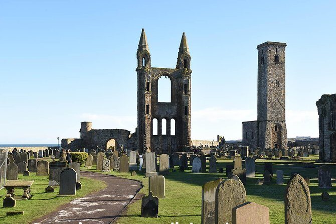 Tour of St Andrews and Historic Fife Small Group Tour - Falkland Palace & Garden: Royal Retreat and Outlander Fame