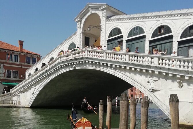 Tour of Venice between Art, History, Legend and Secrets - What Does the Tour Include?