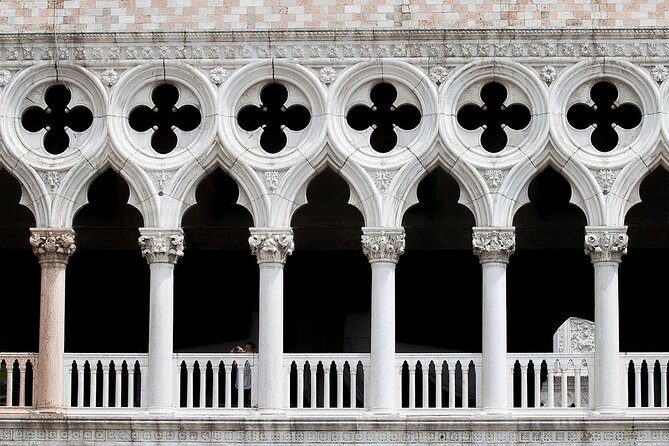 Tour of Venice in Doge's Palace and St Mark's Basilica - The Extras and Upgrades