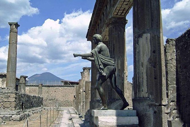 Tour Pompeii excavations archaeological park - The Ideal Traveler for This Experience