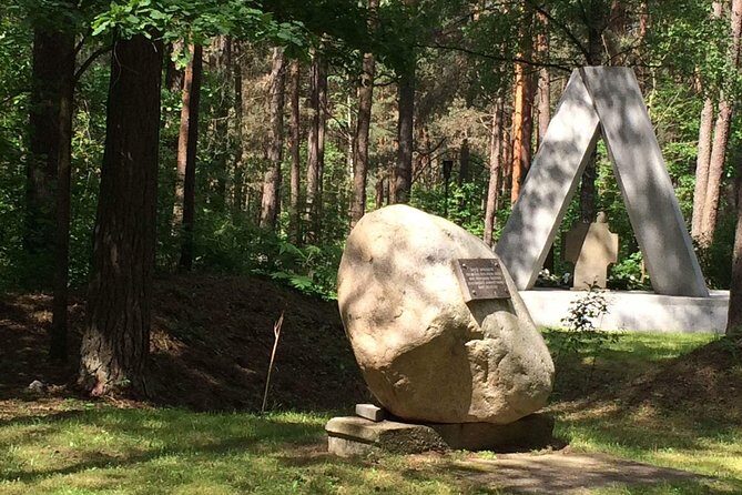 Tour to Ponary Memorial Park, The Hill of Angels & Trakai Castle - What Could Be Better?