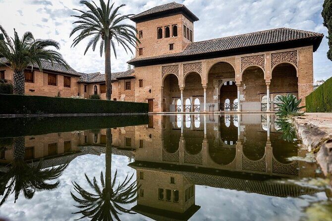 Tours Alhambra Tickets with Tour Guide - FAQs