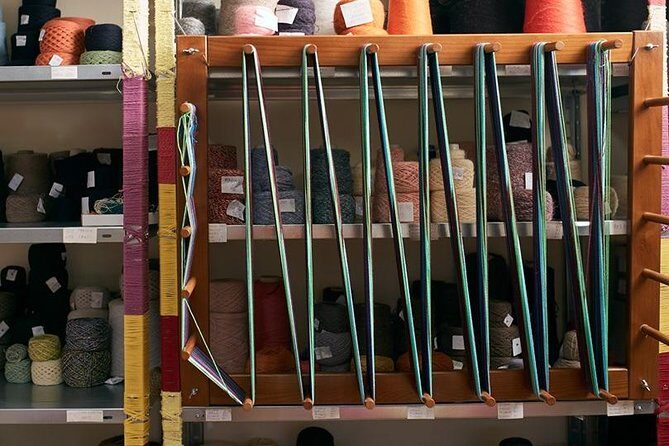 Traditional handmade techniques for modern clothing - The Authenticity and Family Atmosphere