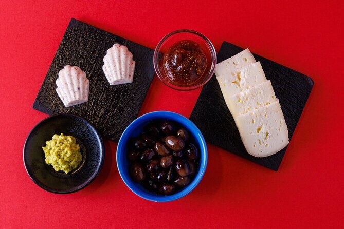 Traditional Portuguese Dinner Reinvented For Vegetarians - Who Will Love This Experience?