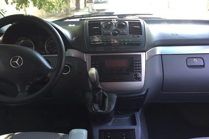 Transfer from the Sofia airport to your hotel in Sofia OR vice versa - What the Experience Looks Like