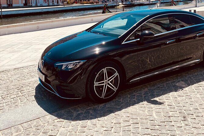 Transfer in Cascais to Lisbon Airport - Key Points