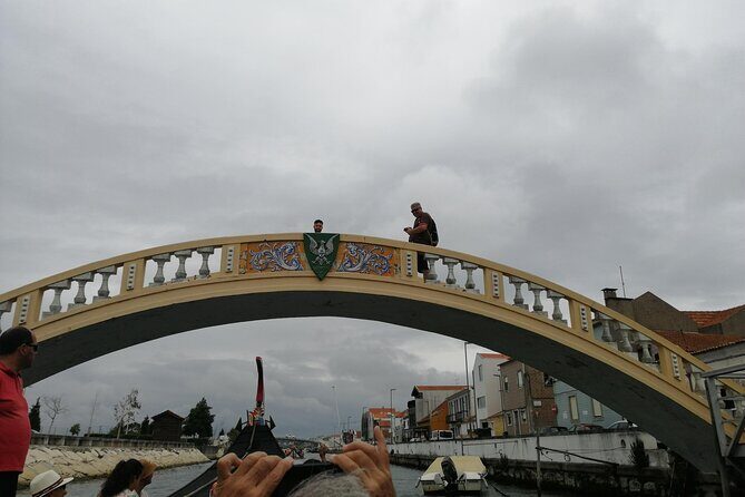 Transfer to Porto with Óbidos, Nazaré and Aveiro - Why This Tour Might Be Your Best Choice