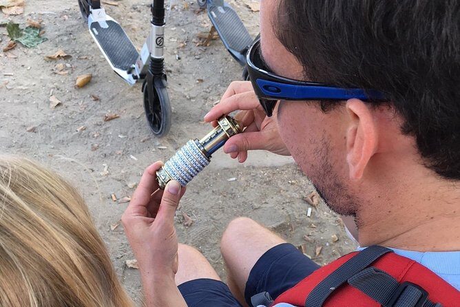 Treasure hunt along the Seine to visit Paris! - Why This Tour Is Worth Considering