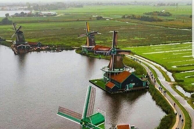 Tulips and Windmills Skip the Line Private Tour from Amsterdam - A Closer Look at the Experience