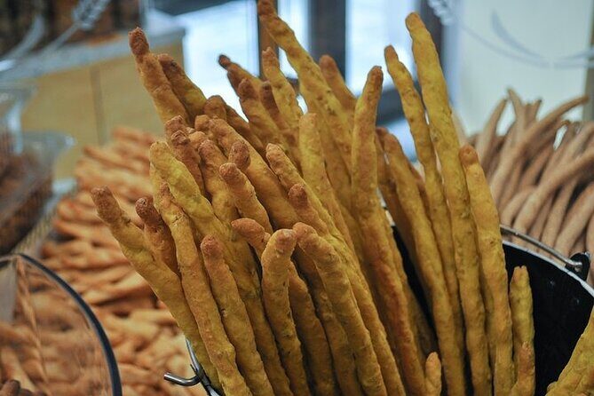 Turin: Sunset Food & Drinks Tour by Do Eat Better - The Itinerary Breakdown